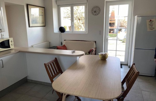 Saint-Michel-en-l'Herm House | Homerez - House in Saint-Michel-en-l'Herm