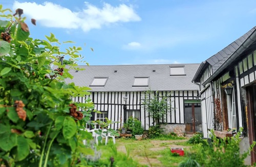 Sassetot-le-Mauconduit House | Homerez - House in Sassetot-le-Mauconduit.