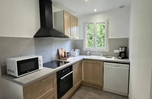 La Salvetat-sur-Agout House | Homerez - House in La Salvetat