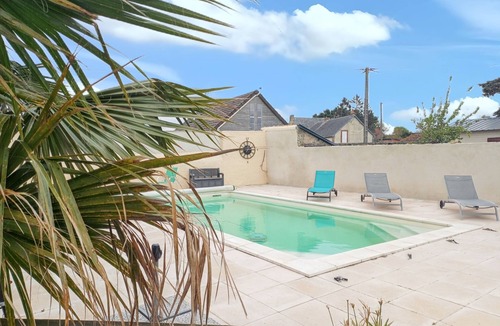 Saint-Germain-du-Pert House | Homerez - House in Saint-Germain-du-Pert