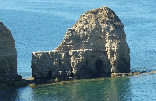 Saint-Laurent-sur-Mer House | Homerez - House Saint-Laurent-sur-Mer