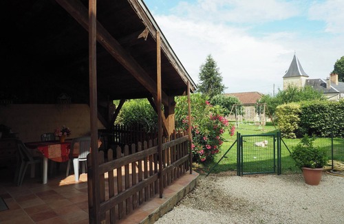 Frayssinet-le-Gelat House | Homerez - House in Frayssinet-le-Gélat