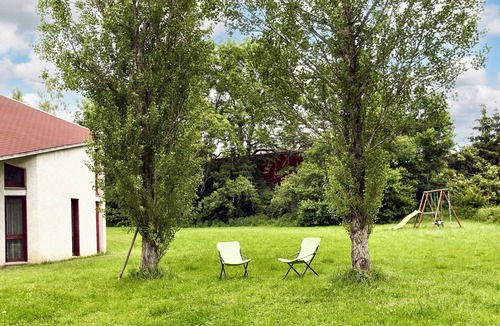 La Chapelle-Geneste House | Homerez - House in La Chapelle-Geneste