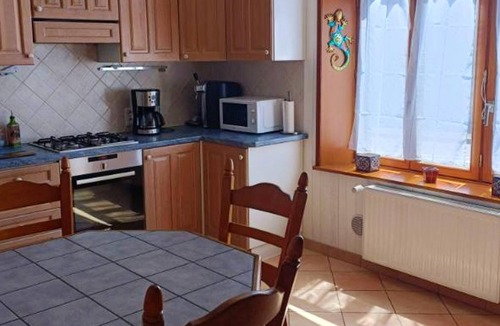 Desvres House | Homerez - House 15 km from the beach for 4 pers. with garden in Desvres