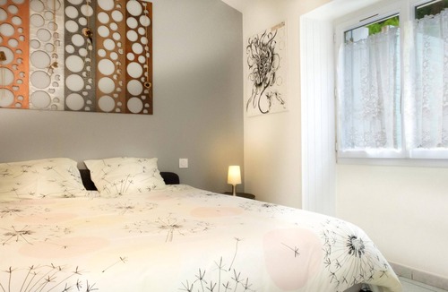La Gaubretiere House | Homerez - House for 4 ppl. with shared pool, jacuzzi and spa at La Gaubretière