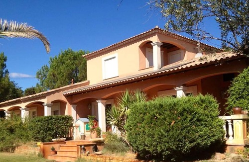 Paulhan House | Homerez - House for 8 ppl. with swimming-pool, garden and terrace at Paulhan