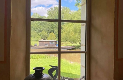 Beaumont-Village House | Homerez - House in Beaumont-Village
