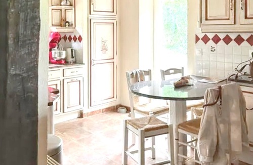 Hermival-les-Vaux House | Homerez - House in Hermival-les-Vaux.