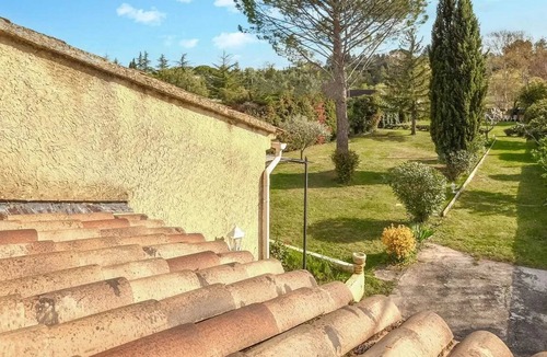 Loriol-du-Comtat House | Homerez - House in Loriol-du-Comtat, garden