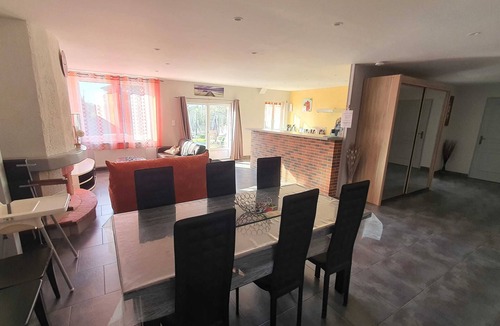 Mareuil-sur-Cher House | Homerez - House in Mareuil-sur-Cher