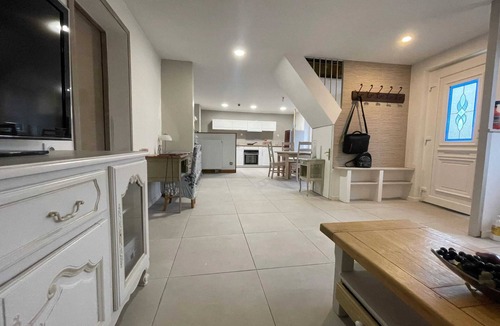 Ancourt House | Homerez - House in Ancourt, private parking