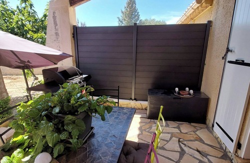 Autignac House | Homerez - House in Autignac, garden and mountain view