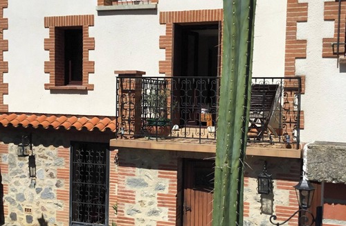 Ceret House | Homerez - House in Céret with garden