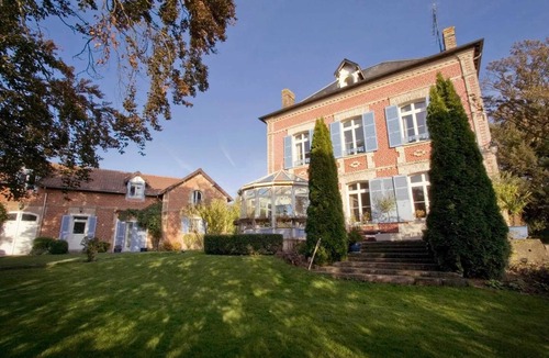 Chavenay House | Homerez - House in Chavenay with terrace