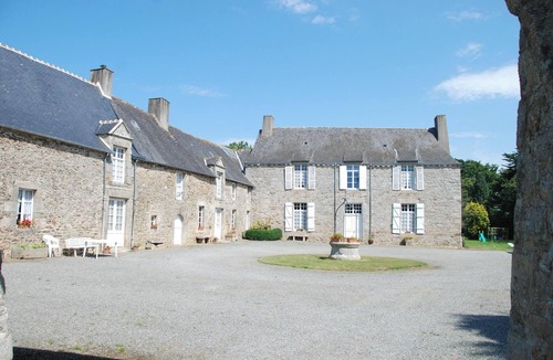 Saint-Igneuc House | Homerez - House in Jugon-les-Lacs