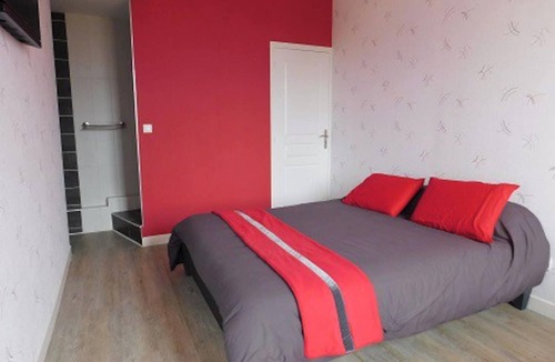 Mouterre-Silly House | Homerez - House in Mouterre-Silly