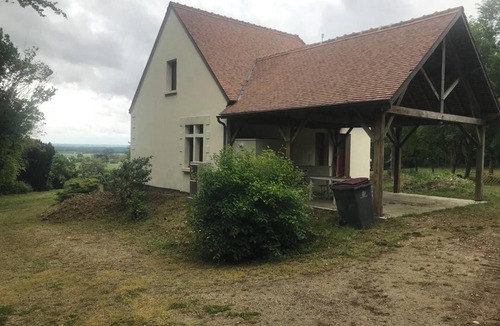 Mouterre-Silly House | Homerez - House in Mouterre-Silly