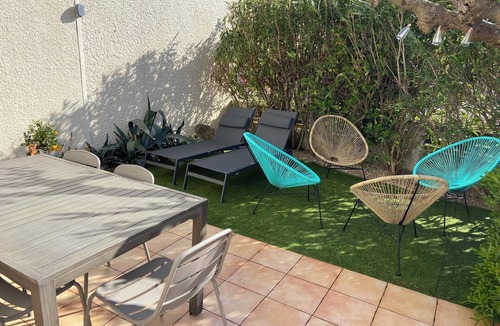 Saint-Cyprien Plage House | Homerez - House in Saint-Cyprien