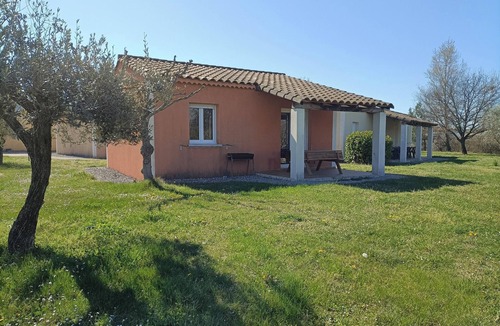 Grospierres House | Homerez - House in Grospierres