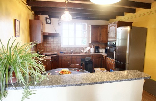 Boudou House | Homerez - House in Moissac, shared pool