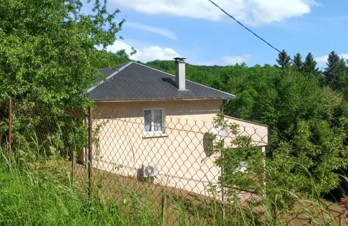 Nages House | Homerez - House in Nages with lake view
