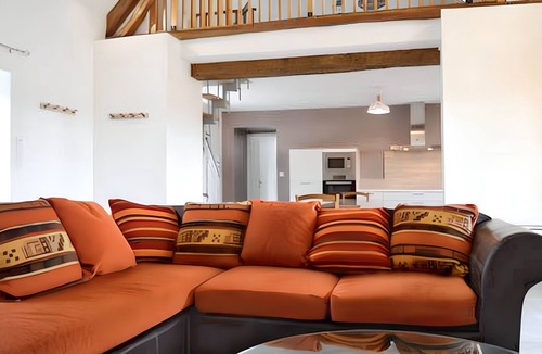 Saint-Martin-de-Lamps House | Homerez - House in quiet Levroux