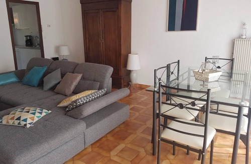Sainte-Marie-la-Mer House | Homerez - House in Sainte-Marie