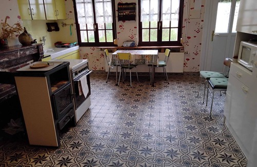 Mailly-Maillet House | Homerez - House Mailly-Maillet