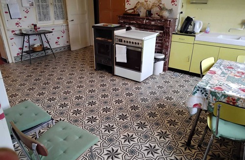 Mailly-Maillet House | Homerez - House Mailly-Maillet