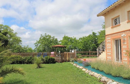 Latrape House | Homerez - House, mountain view, pool Latrape