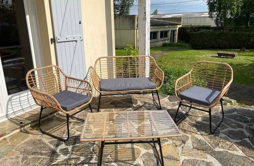 Thiron-Gardais House | Homerez - House Thiron-Gardais