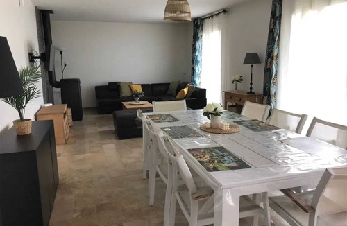 Thiron-Gardais House | Homerez - House Thiron-Gardais