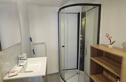 Thenay House | Homerez - House Thenay with parking