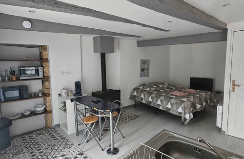 Thenay House | Homerez - House Thenay with parking