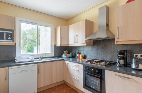 Vendres House | Homerez - House Vendres - Beach <1 km