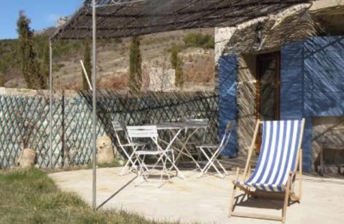 Eygaliers Apartment | Homerez - Lake-view Apt Eygaliers