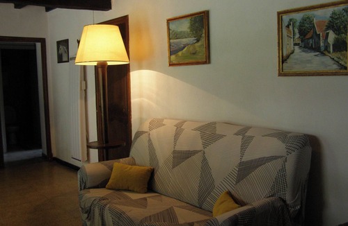 Camarade House | Homerez - Large family home in Camarade