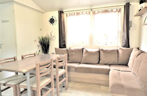 Saint-Jean-de-Monts House | Homerez last minute deal - Amazing bungalow with shared pool