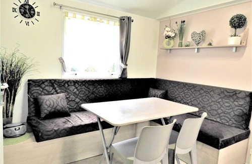 Saint-Jean-de-Monts House | Homerez last minute deal - Amazing bungalow with shared pool