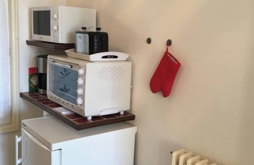 Mers-les-Bains Apartment | Homerez - Mers-les-Bains apt, sea view