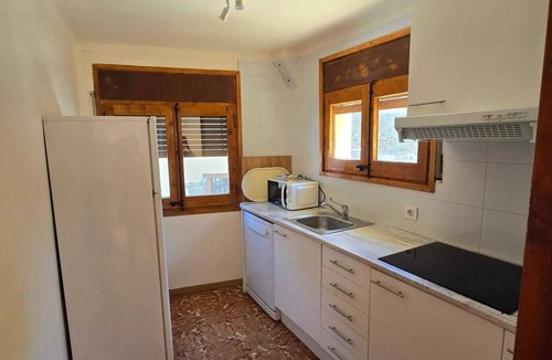 Escadarcs Apartment | Homerez - Modern Apartment in Escadarcs