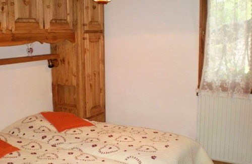 Esteng Apartment | Homerez - Nice apartement for 2 ppl. with terrace at Entraunes