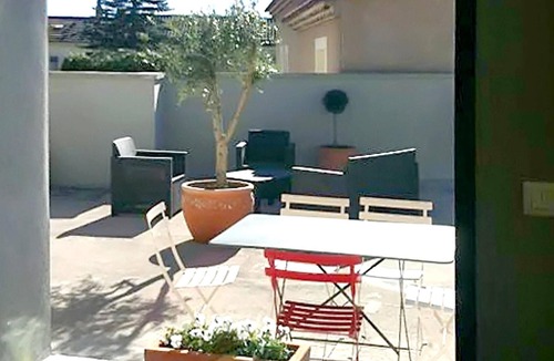 Jonquieres Apartment | Homerez - Nice appartement for 4 ppl. at Jonquières