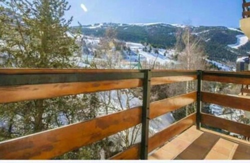 Incles Apartment | Homerez - Nice appartement for 6 ppl. with balcony at El Tarter