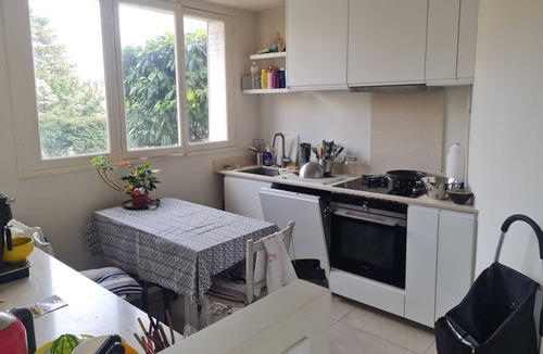 Chatou Apartment | Homerez - Nice appartement for 5 ppl. with garden and balcony at Chatou