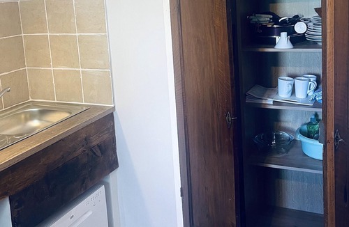 Violes Apartment | Homerez - Nice appartement for 2 ppl. with shared pool at Violes