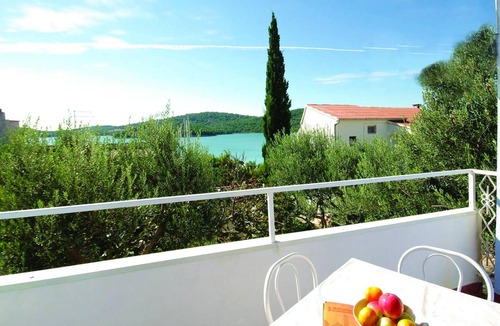 Tijesno Apartment | Homerez - Nice appartement for 6 ppl. at Tisno