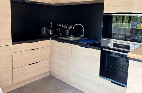 Hasparren Ski Chalet | Homerez - Nice chalet for 6 ppl. with shared pool, jacuzzi and spa at Hasparren