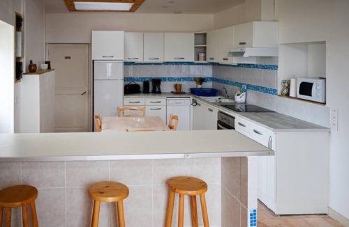 Channay-sur-Lathan House | Homerez - Nice house with garden and terrace & Wifi