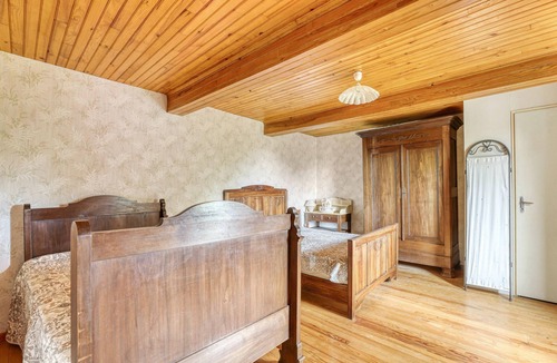 Puycelci House | Homerez - Nice house for 4 ppl. with garden and terrace at Puycelsi